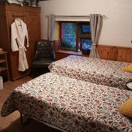 Aisling Bed & Breakfast *